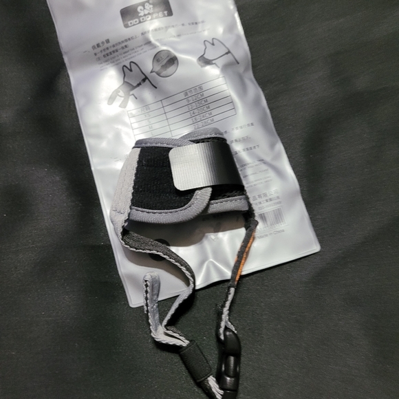 New Do Do Pet Soft Muzzle~XS~Adjustable~Bite Protection - Picture 9 of 11